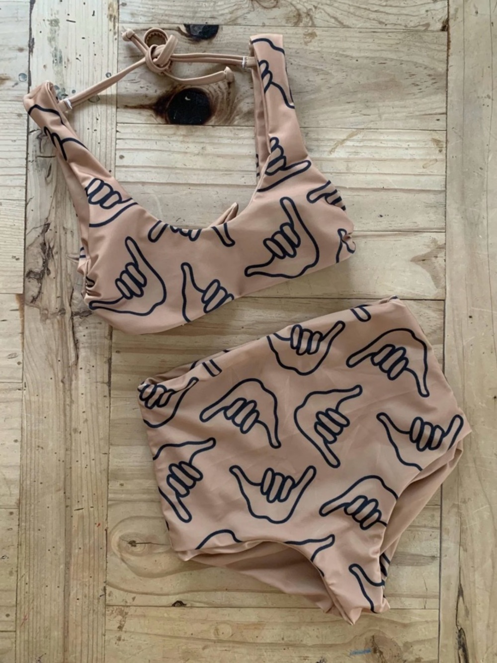 High-Waist Shaka Print Bikini Set - Nude